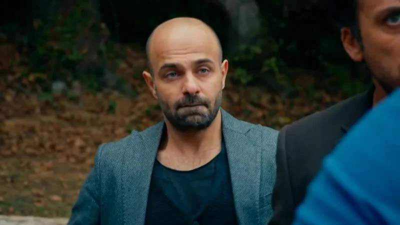 Кадры из сериала Отважный и красавица 1 серия 1 сезон (2016)