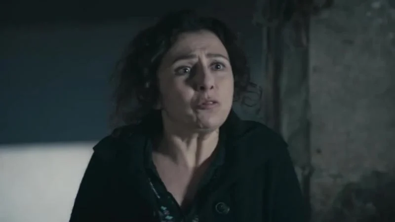 Кадры из сериала Отважный и красавица 13 серия 1 сезон (2016)